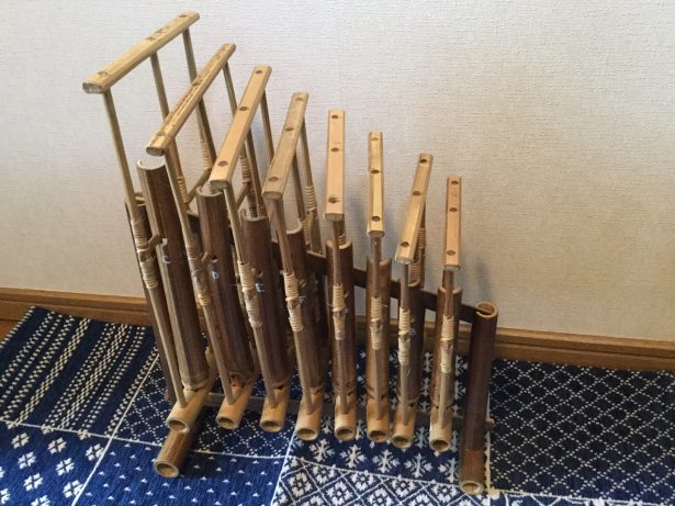 アンクルン】 民族楽器 竹製 インドネシアの打楽器 アンティーク